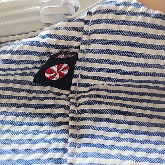 Seersucker Lunchbox in Blue and White - Picture 4 of 7